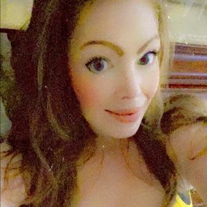 COPY - Meet your Posher, Kristina